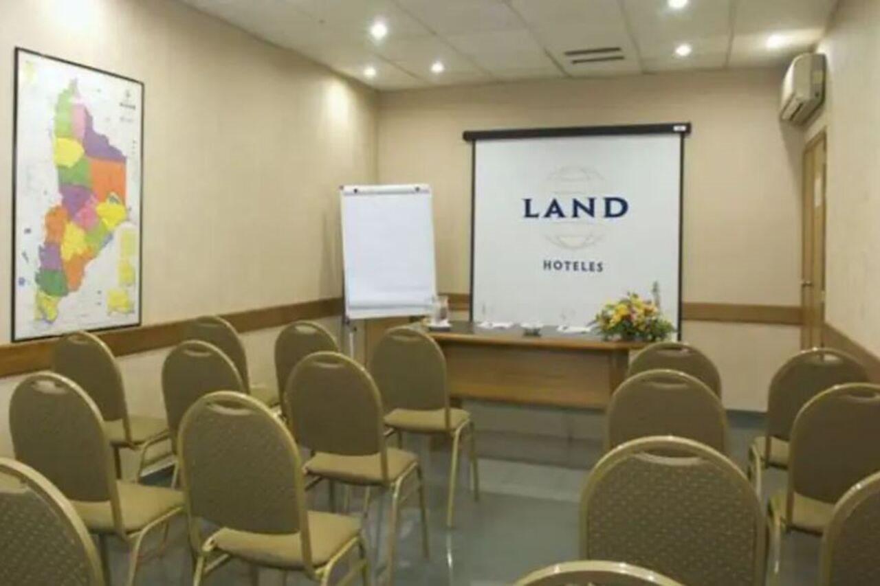 Land Express Neuquen Hotel Exterior photo